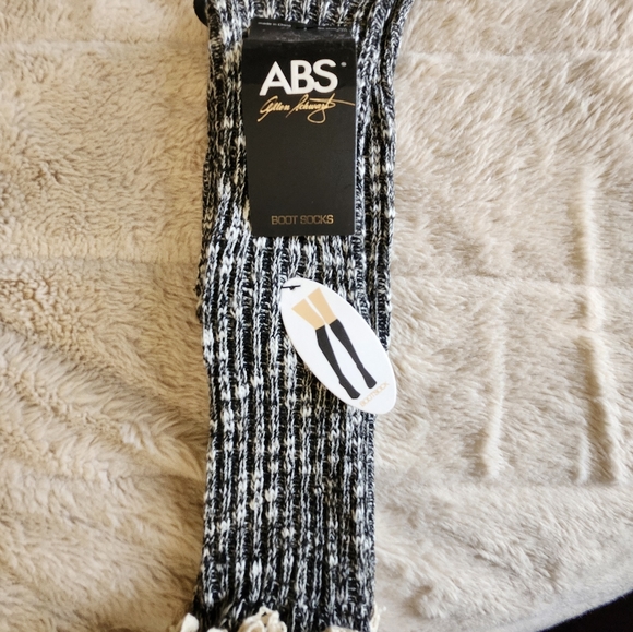 2 pair Spanx and Socks by ABS. - Picture 7 of 9